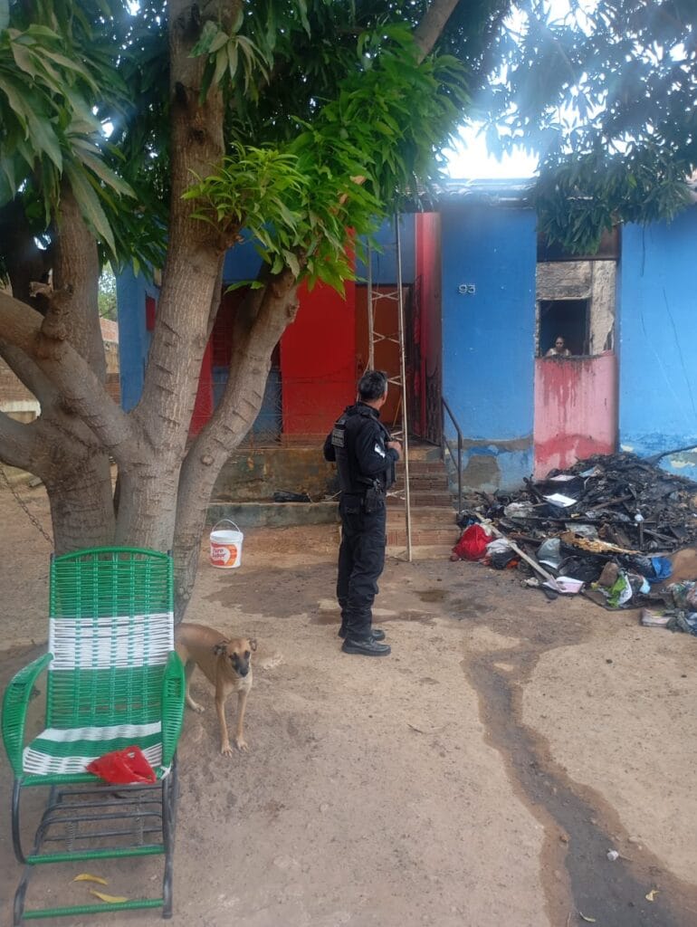 IMG-20251028-WA0054-770x1024 INCÊNDIO NA VILA DA ALCANORTE